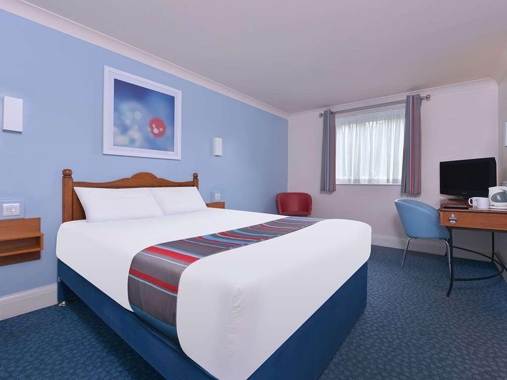 Travelodge York Hull Road Habitación foto