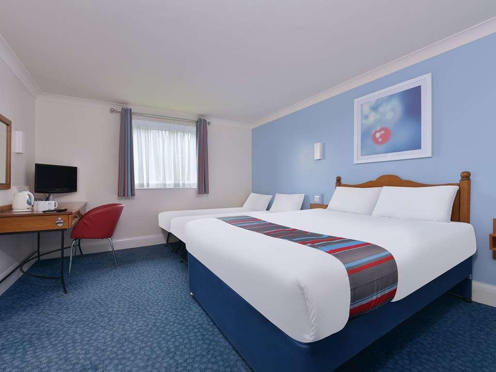 Travelodge York Hull Road Habitación foto