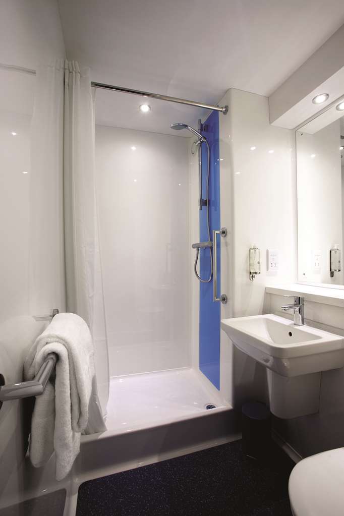 Travelodge York Hull Road Habitación foto